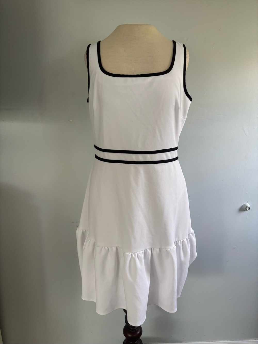 Karl Lagerfeld White Sleeveless Square-Neck Dress with Black Trim